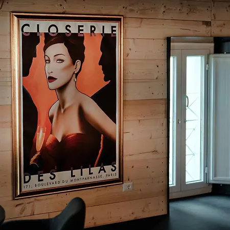 Fitzgerald Building - The House Of Travelers Apartamento *