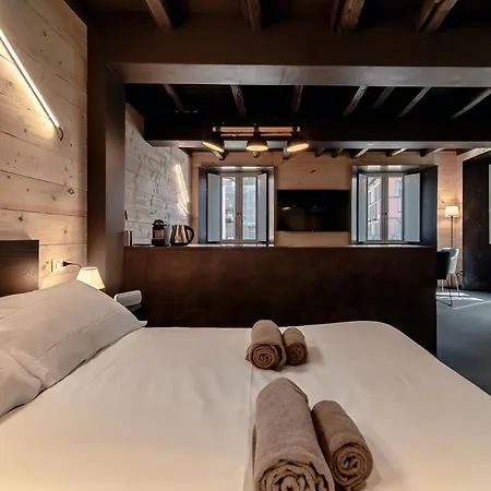 Fitzgerald Building - The House Of Travelers