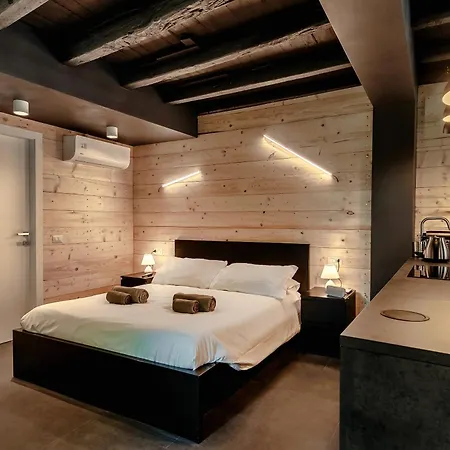 Fitzgerald Building - The House Of Travelers