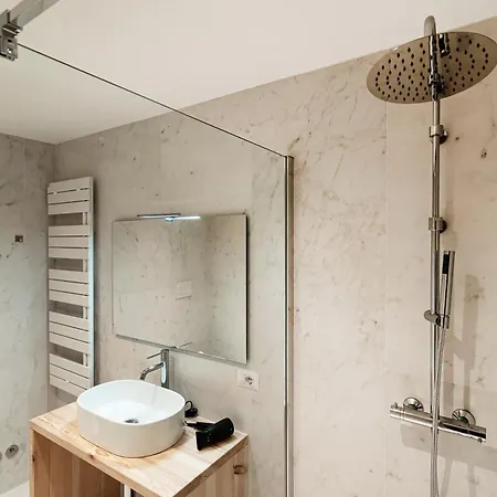 Fitzgerald Building - The House Of Travelers