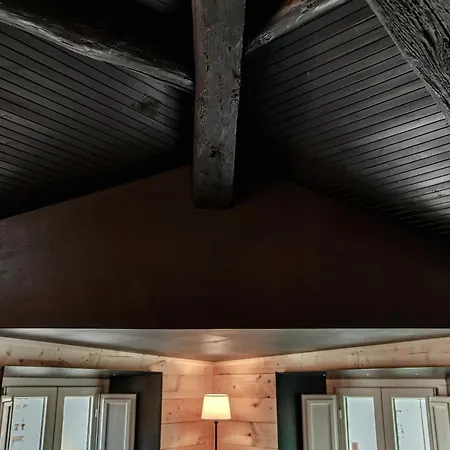 Fitzgerald Building - The House Of Travelers Apartment *