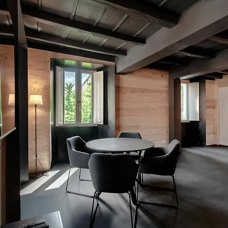 Fitzgerald Building - The House Of Travelers Como