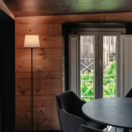 Apartment Fitzgerald Building - The House Of Travelers