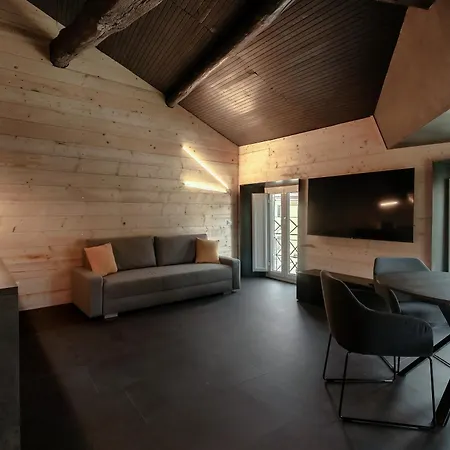 Fitzgerald Building - The House Of Travelers Apartamento