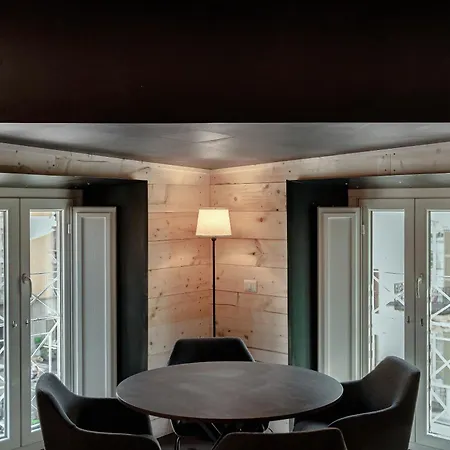 Fitzgerald Building - The House Of Travelers *